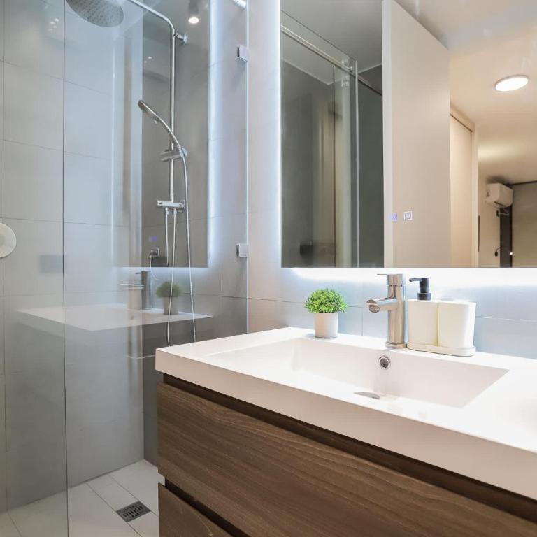 Luxury Mall Chic 2BR near Arauco Park - Apartamento - 6