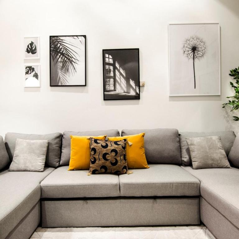4 bedrooms 3.5 bathrooms furnished - Sol - functional spacious - Apartamento - 6
