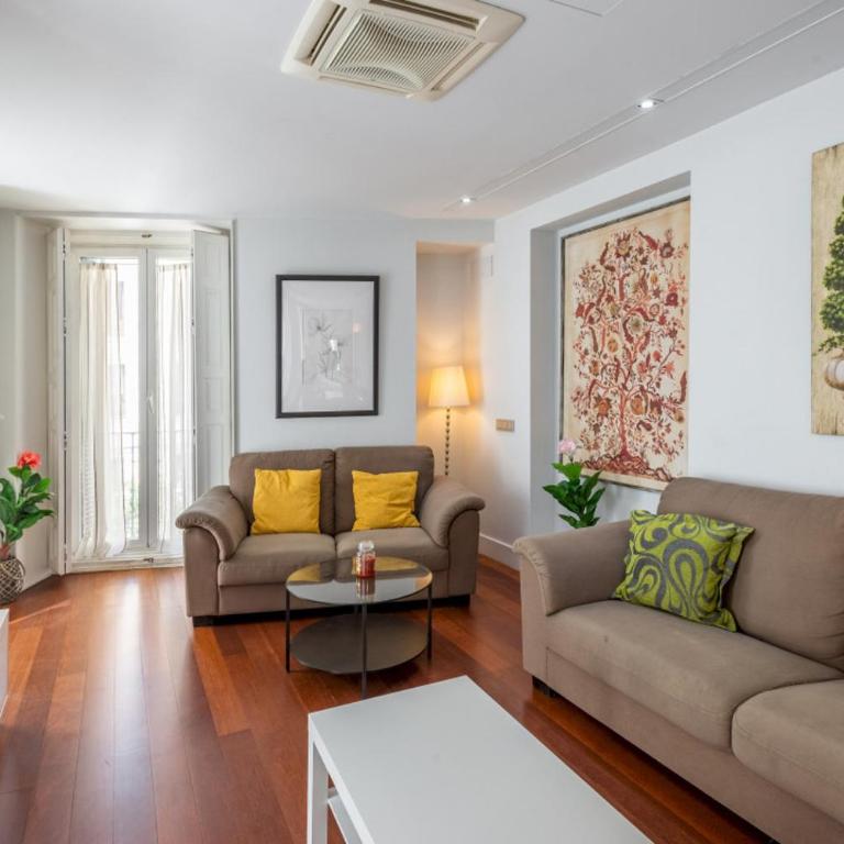 Modern with 7 balconies - 3 Beds 2B - Plaza Mayor - Apartment - 4
