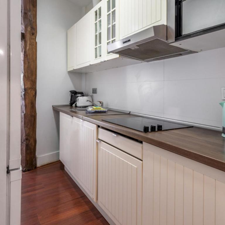 Modern with 7 balconies - 3 Beds 2B - Plaza Mayor - Apartment - 8