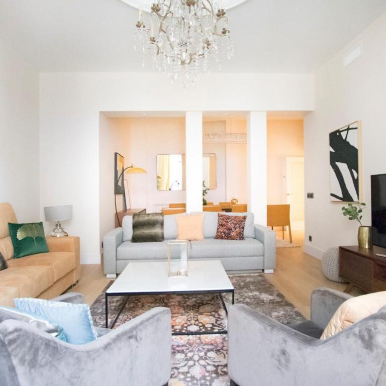 Bright Luxury apt. Puerta del Sol - Madrid - Apartamento - 3
