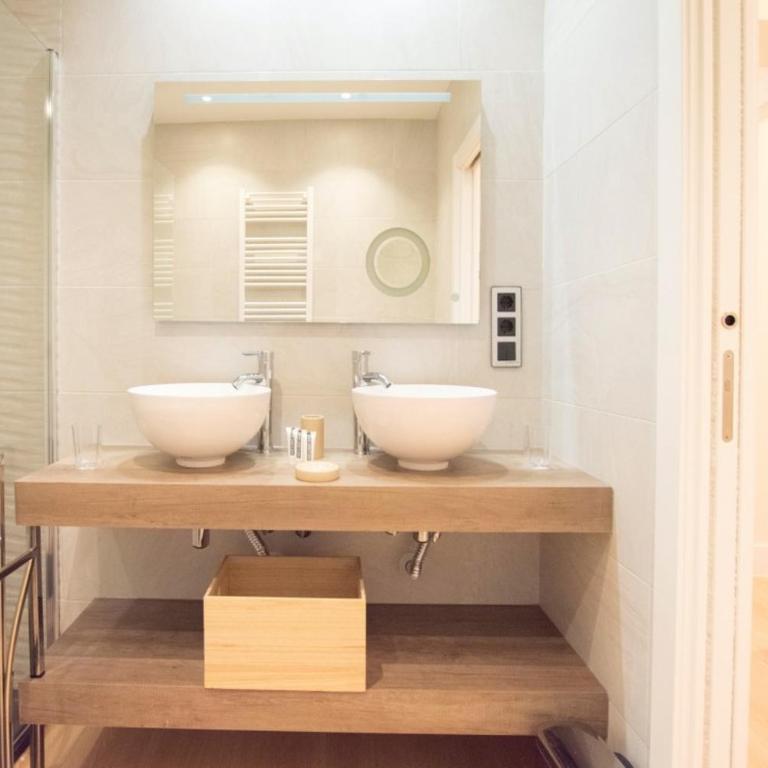 Bright Luxury apt. Puerta del Sol - Madrid - Apartamento - 29