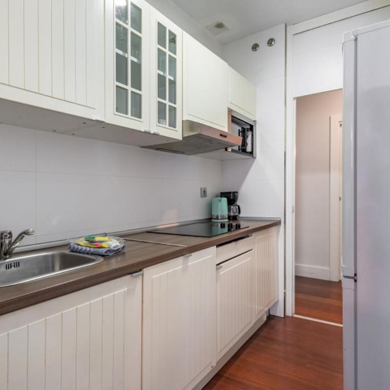 Modern with 7 balconies - 3 Beds 2B - Plaza Mayor - Apartment - 9