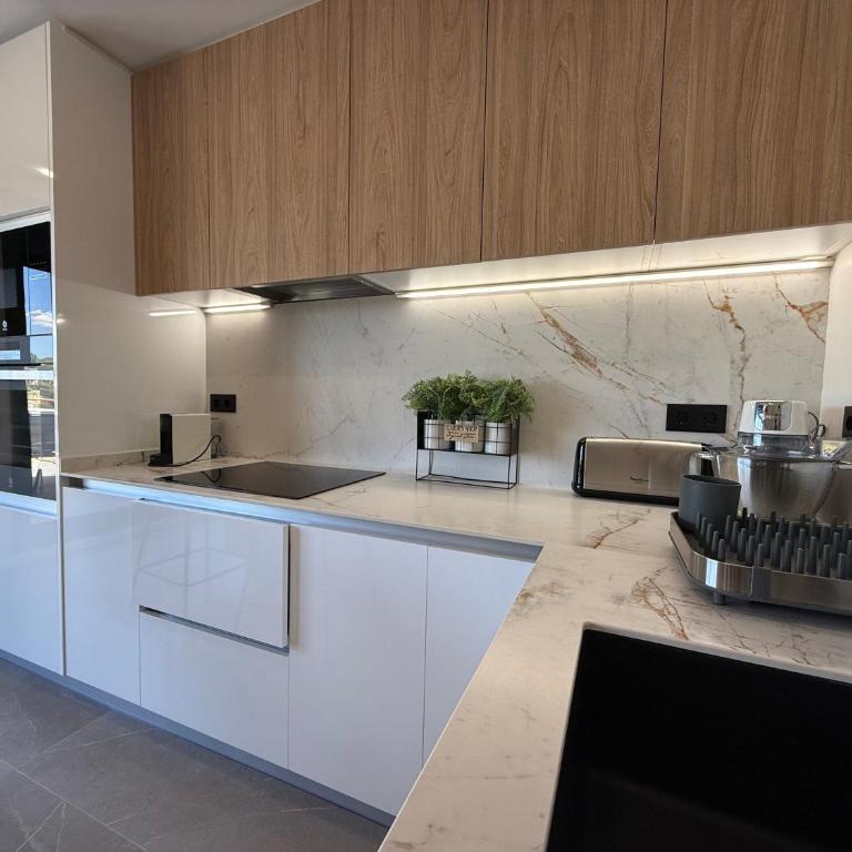 TarracoHomes, Town House La Mora - Villa - 12