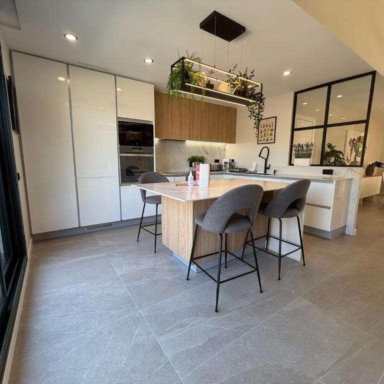 TarracoHomes, Town House La Mora - Villa - 16