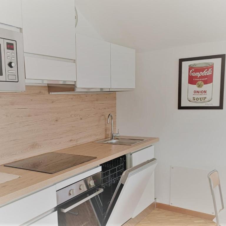 Centro Stazione Attico - Appartamento con 2 Camere da Letto - 15