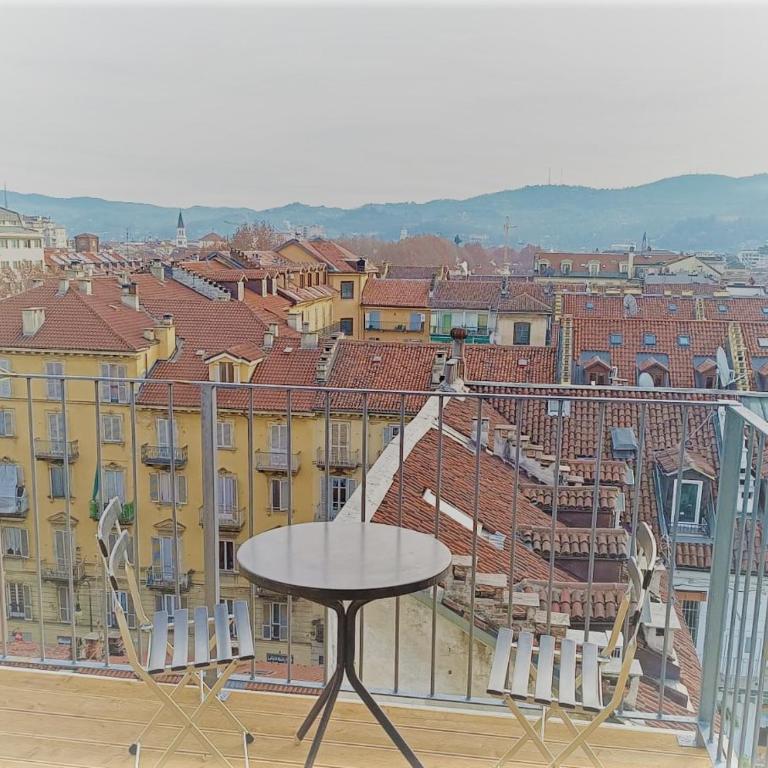 Centro Stazione Attico - Appartamento con 2 Camere da Letto - 20