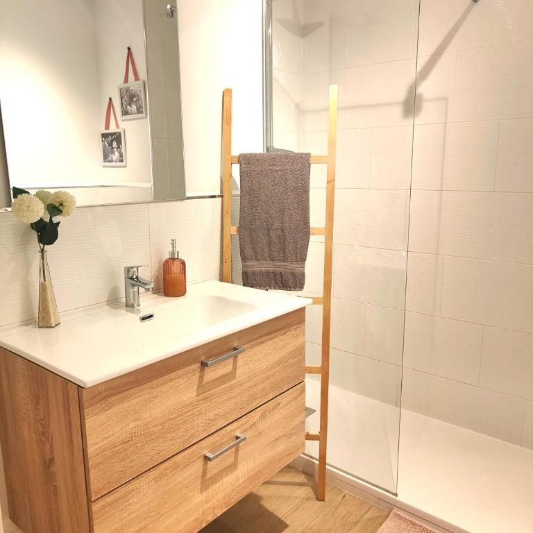 Bonito piso céntrico con WIFI y terraza - Apartamento de 2 dormitorios - 3