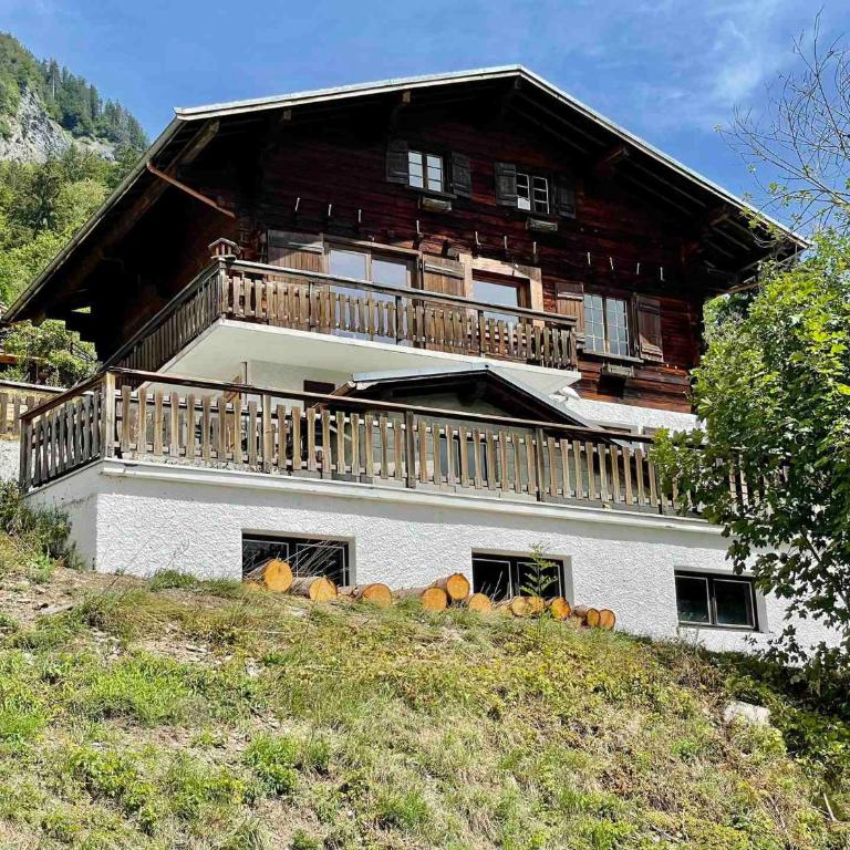 Chalet cosy à Flumet pour 8-10 pers. avec cheminée et WiFi - FR-1-505-191 - Chalet - 2