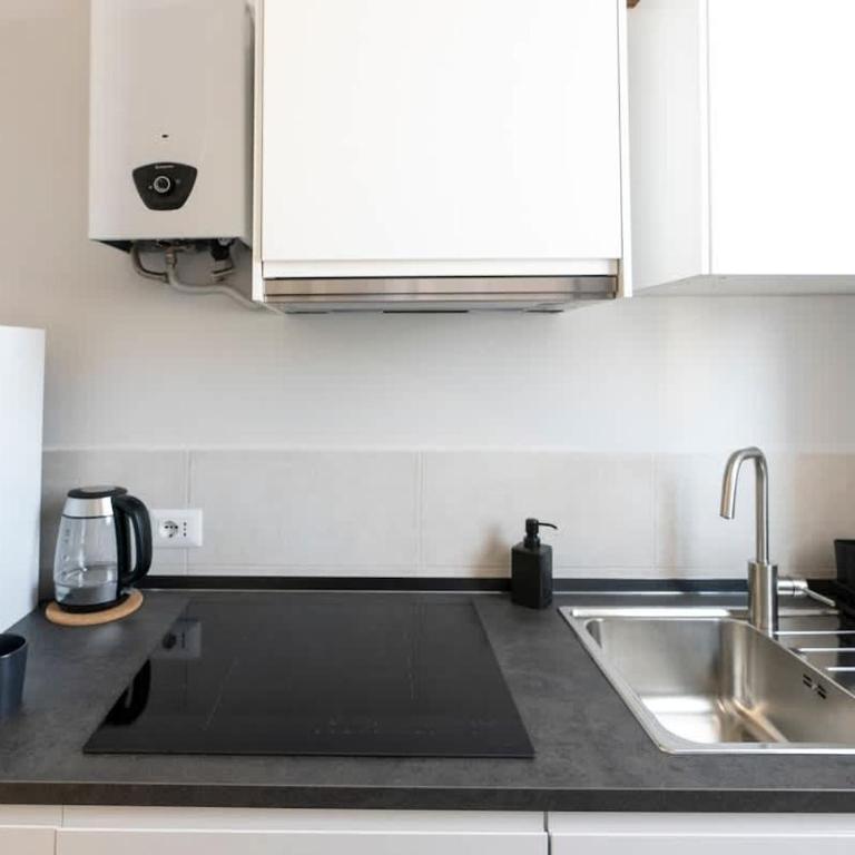 Contrasti - Black & White - Appartamento con 2 Camere da Letto - 48