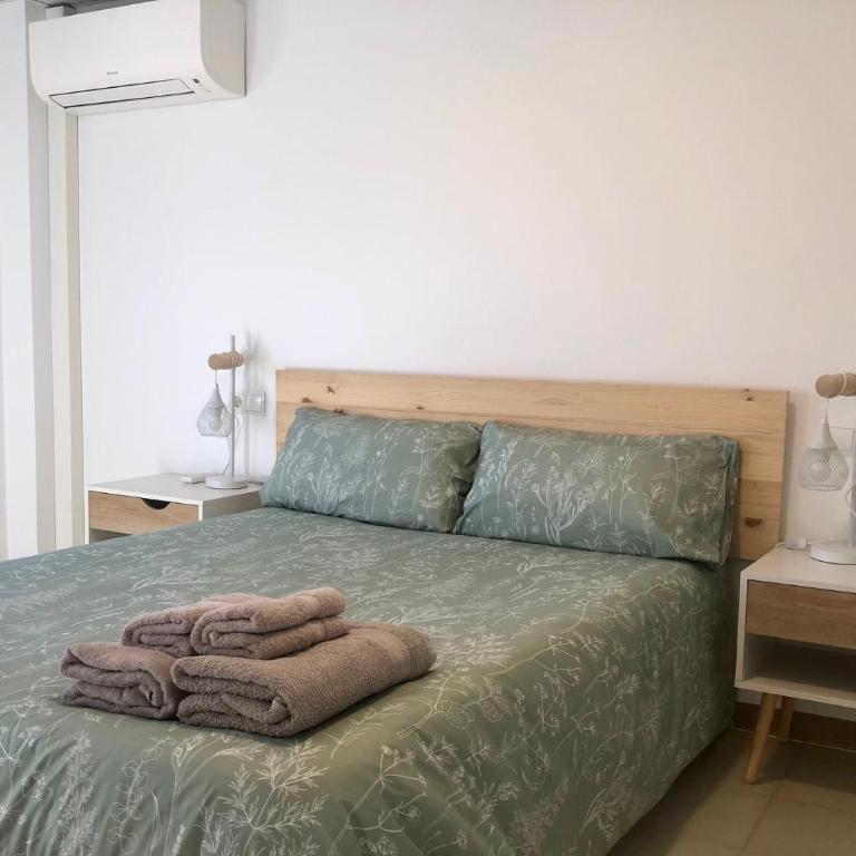 Casa Xafandoles - Four-Bedroom House - 14