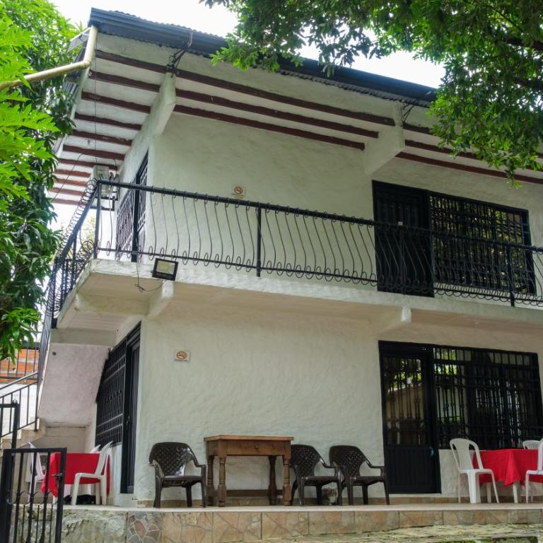 Centro Recreacional Villa Clarita - Habitación Cuádruple Clásica - 2