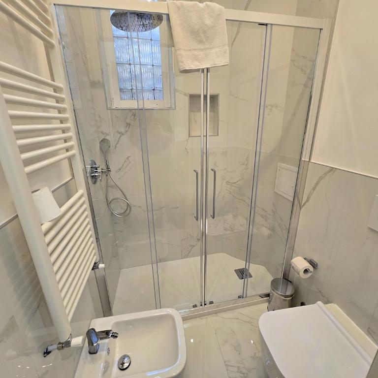 Guvano Camec - Appartamento con 2 Camere da Letto e Vista Città - 5