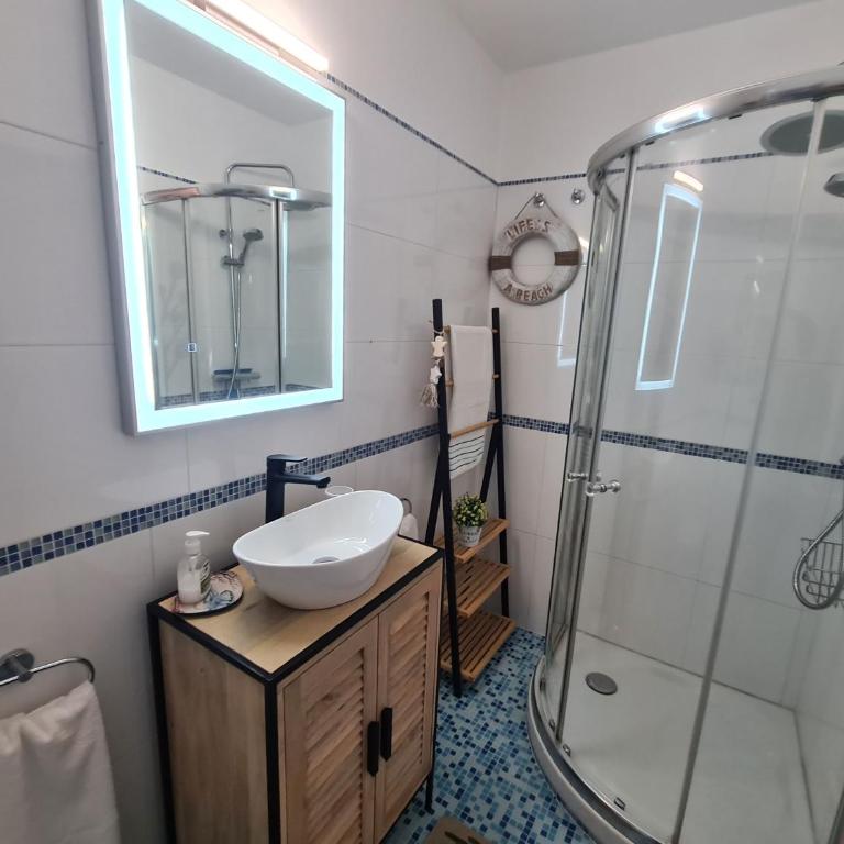 STUDIO BALCON CALME AVEC PARKING 5mn de la MER - Appartement 1 Chambre - 23