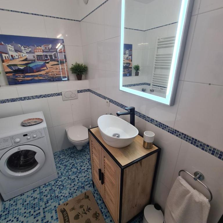 STUDIO BALCON CALME AVEC PARKING 5mn de la MER - Appartement 1 Chambre - 19