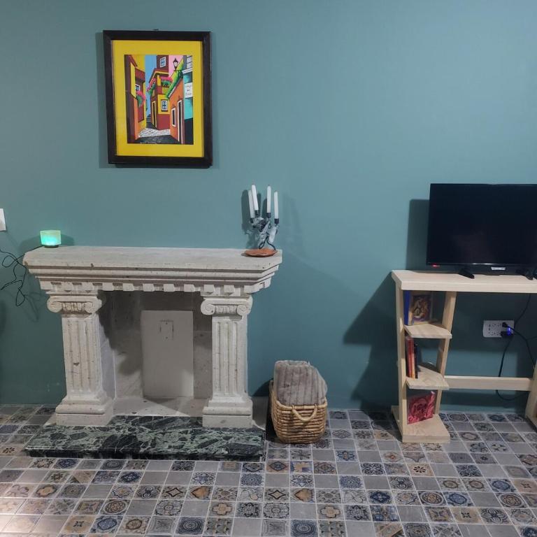 Casa 3 Catrinas, whole house, Centrally Located - Three-Bedroom Home - 17