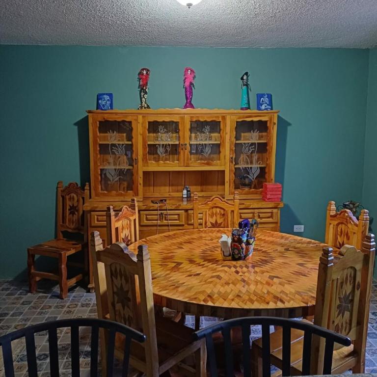 Casa 3 Catrinas, whole house, Centrally Located - Three-Bedroom Home - 23