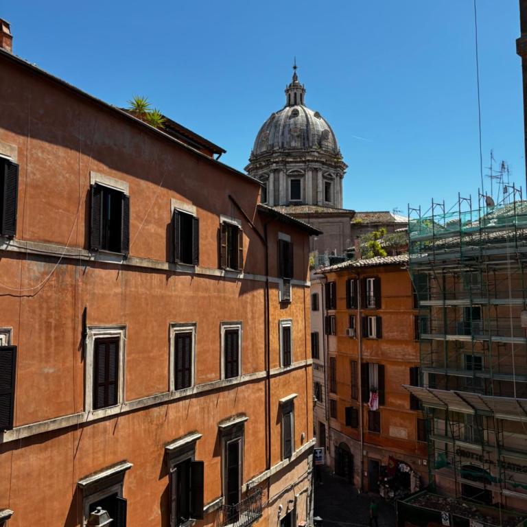 Atelier ed Affreschi a Campo de Fiori - Appartamento con 2 Camere da Letto - 13