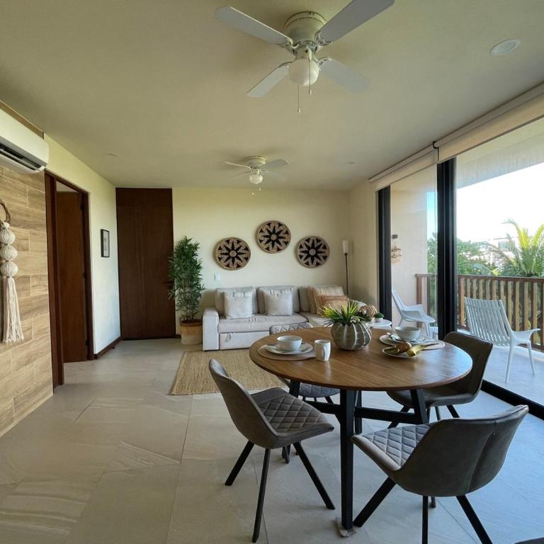 Sunset 2BR Apartment Steps from the Beach with Ocean View - Apartamento de 2 dormitorios - 9
