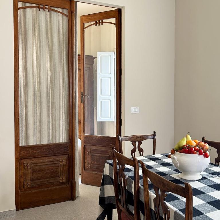 Damarosa Suite - Luxurious 2 Bedroom - Two-Bedroom Apartment - 25