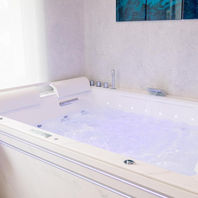 Amour et spa prestige à Honfleur - Villa 1 Chambre - 8