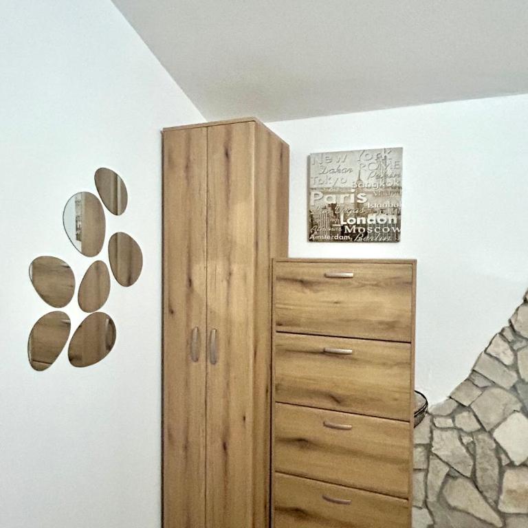 Villa Radis - Deluks Apartman sa 2 Spavaće Sobe i Balkonom - 5