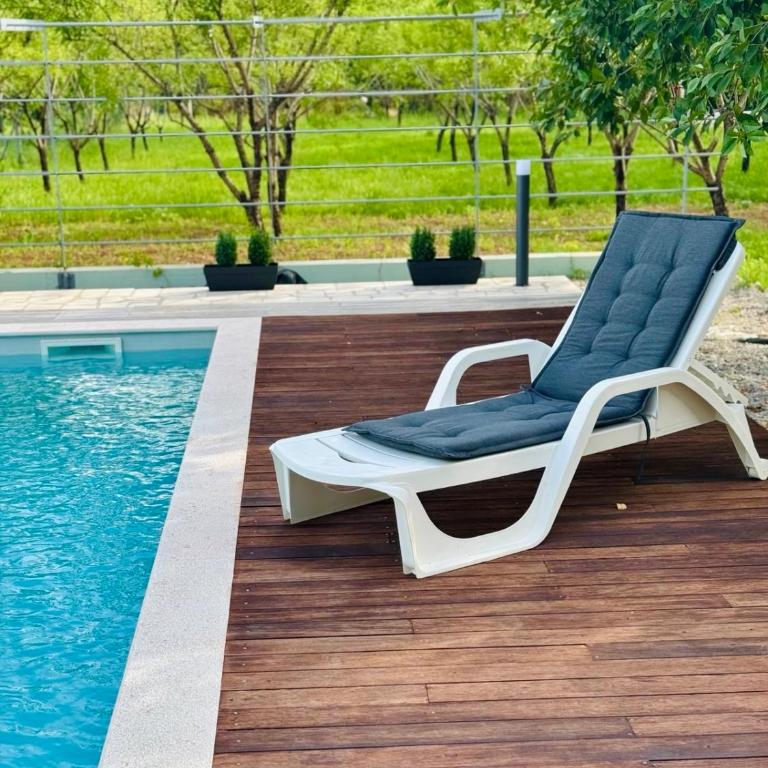 Almond Buna PoolHouse - Three-Bedroom House - 2