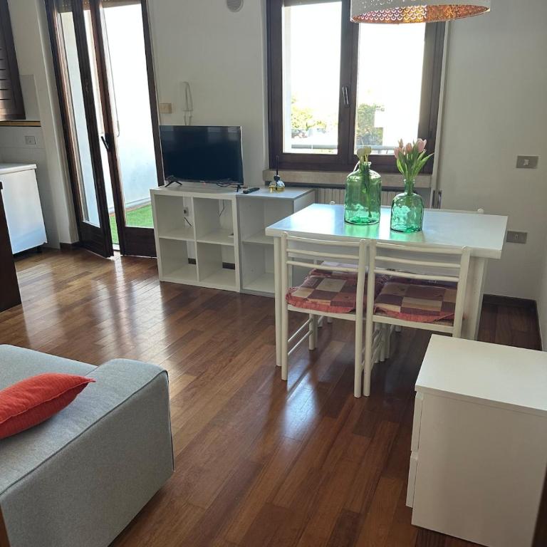 balcone vista lago - Appartamento con 1 Camera da Letto - 1