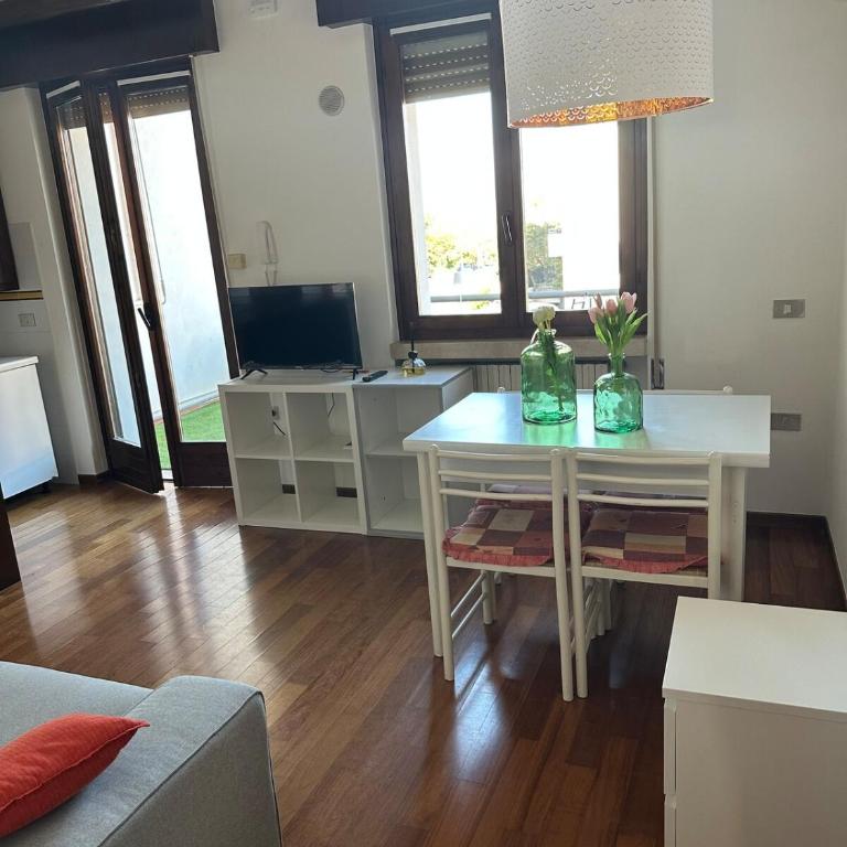 balcone vista lago - Appartamento con 1 Camera da Letto - 13