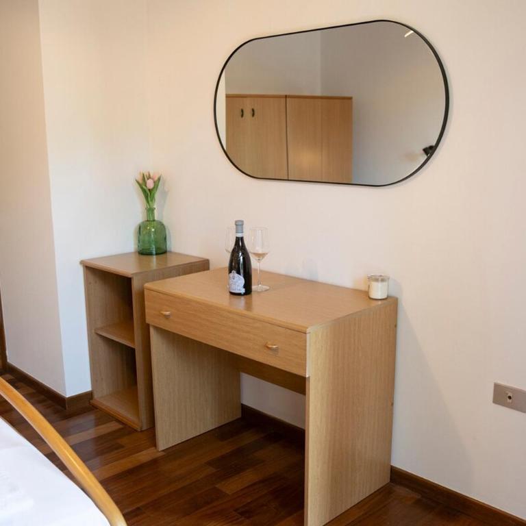 balcone vista lago - Appartamento con 1 Camera da Letto - 32