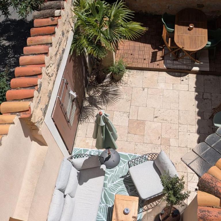 Charming & medieval village house completely renovated with great exterior and views - Maison 3 Chambres - 18