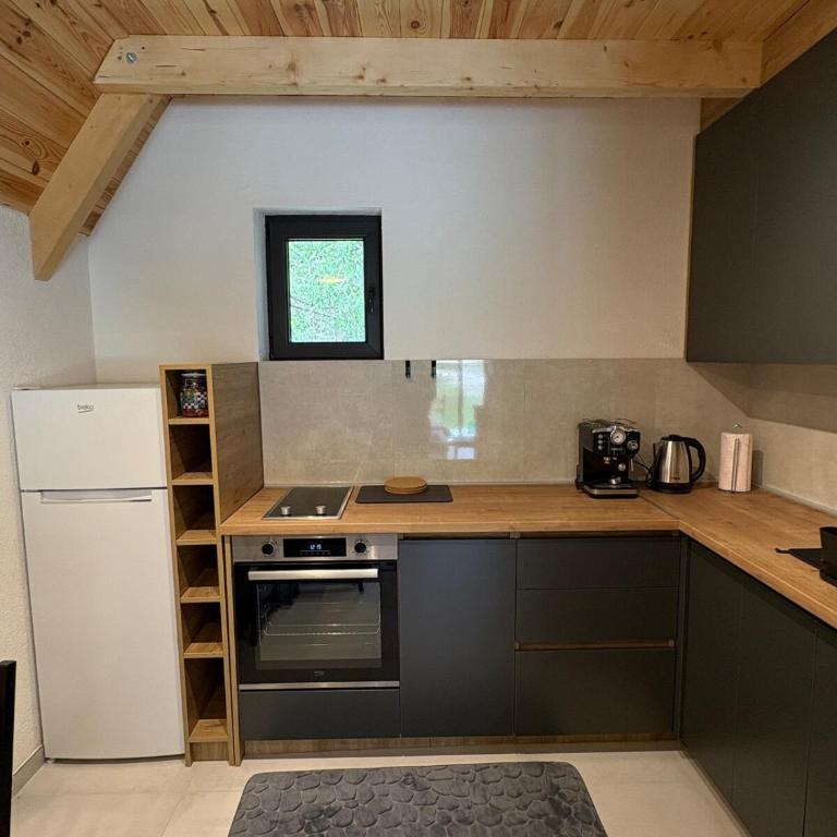 A-frame Durmitor - Two-Bedroom Villa - 4