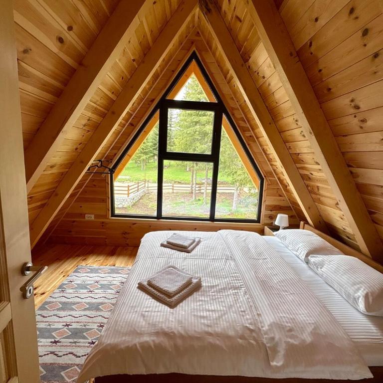 A-frame Durmitor - Two-Bedroom Villa - 15