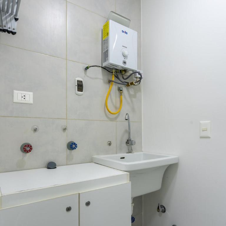 Charming Barranco Apartments by Geko - Two-Bedroom Apartment - 11
