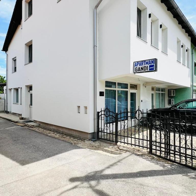 Apartmani Gandi - Two-Bedroom Apartment - 6