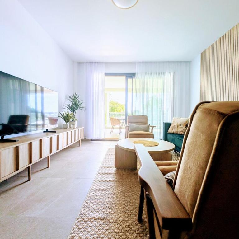 Verano en Blue Maritimo Casares - Apartamento de 2 dormitorios con vistas al jardín - 16