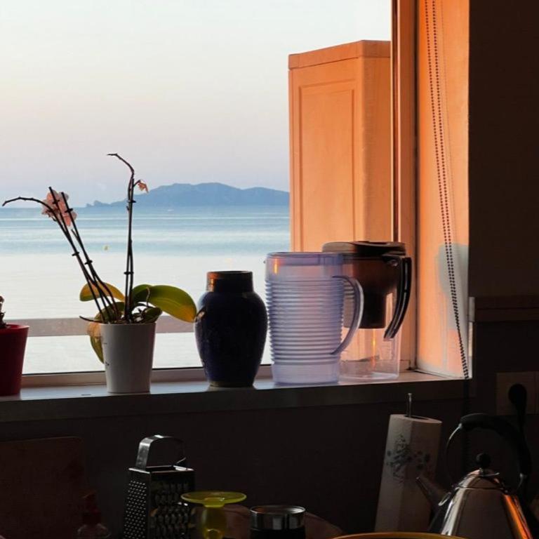 Chez Jo Duplex Terrasse vue mer Hyères - Appartement 2 Chambres - 24