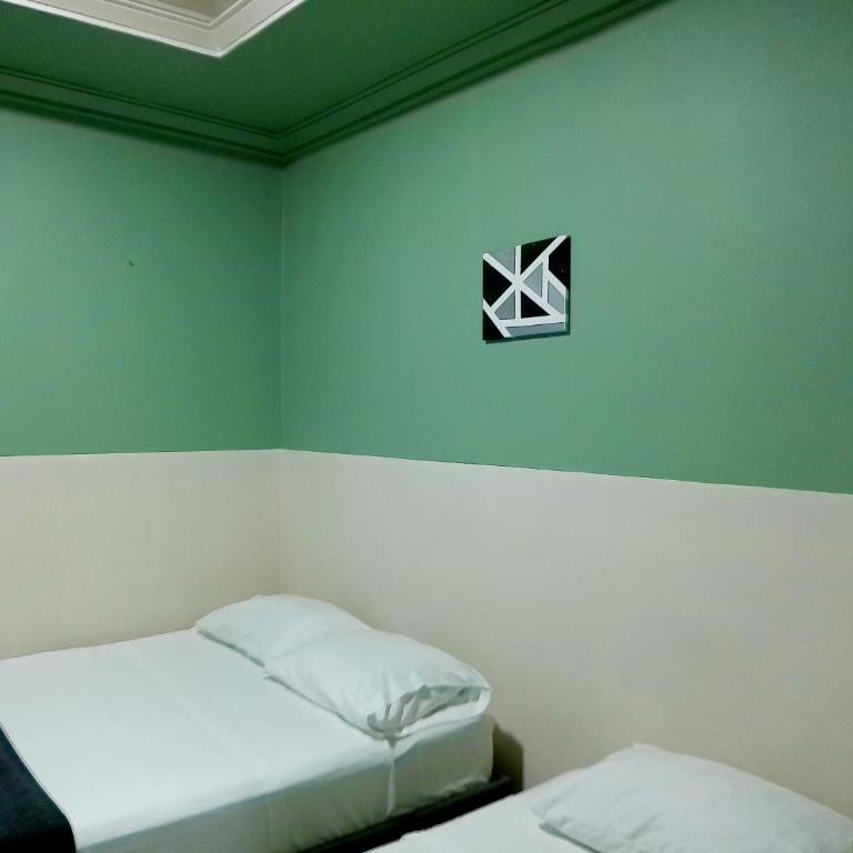 Hotel HIH - Habitación Familiar Estándar - 9