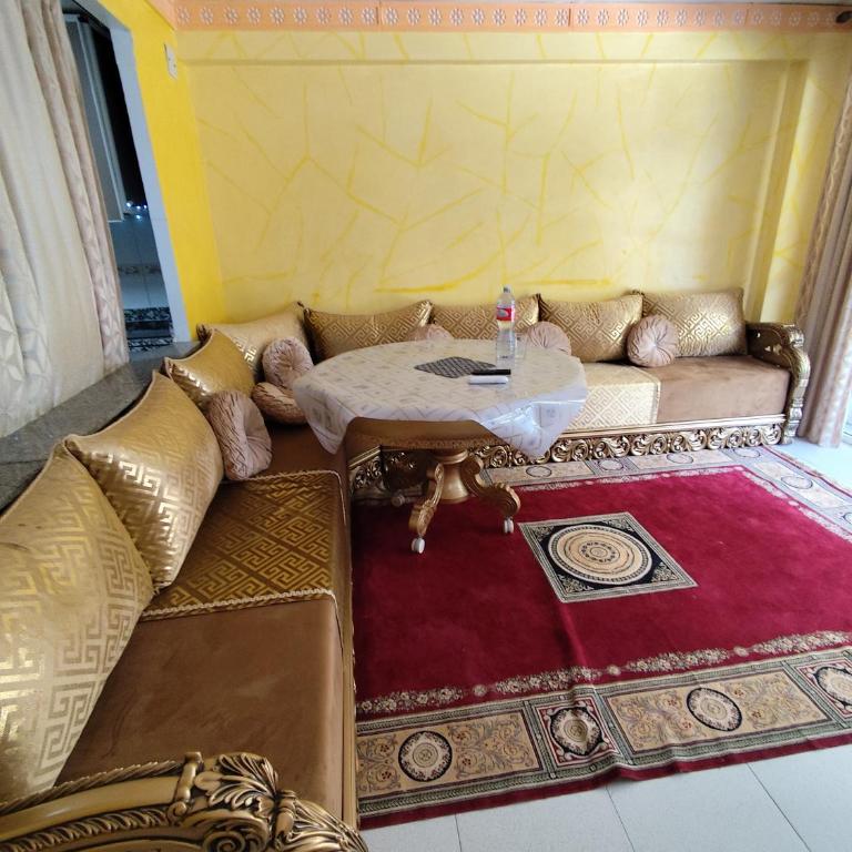 Salou playa center - Three-Bedroom Apartment - 23