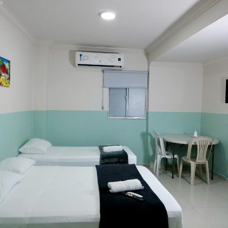 Hotel HIH - Habitación Familiar Estándar - 23