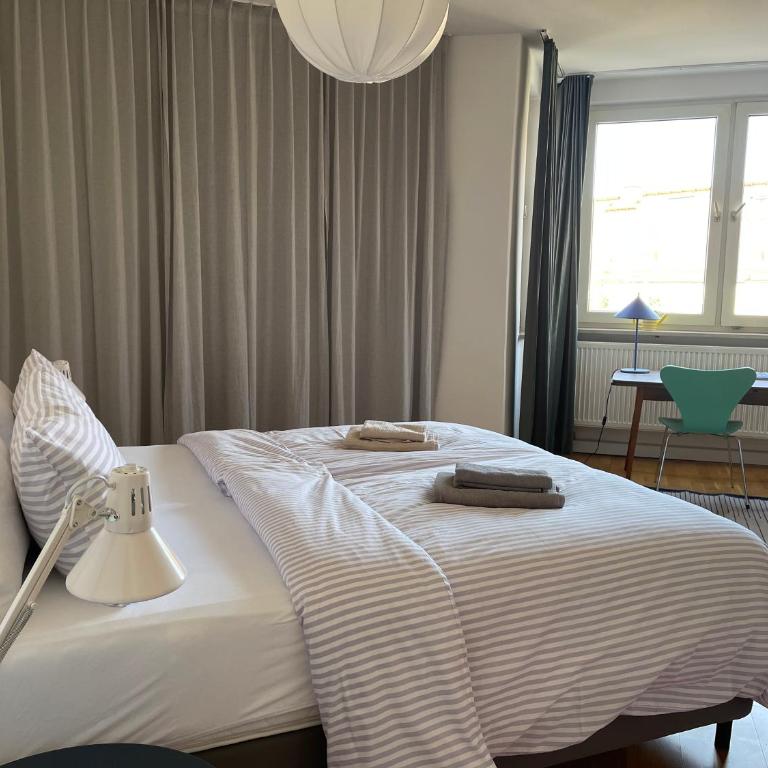 Charmante Stadtwohnung im Textilviertel - Two-Bedroom Apartment - 26
