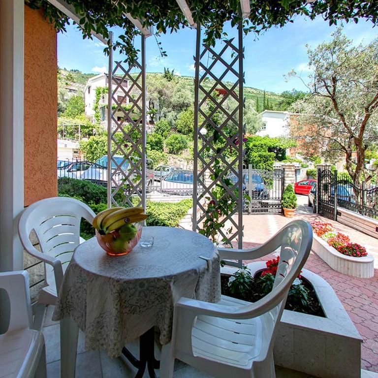 Vila Koral - Triple Room with Terrace - 5