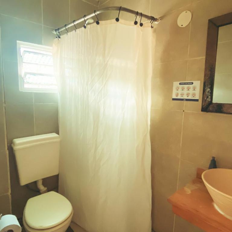 Hostel Like Quijote - Habitación Cuádruple con baño - 4