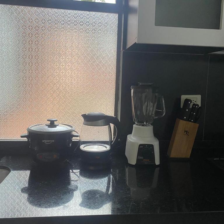 Apartamento renovado parque La Floresta, reserva minimo de 21 dias - Two-Bedroom Apartment - 10