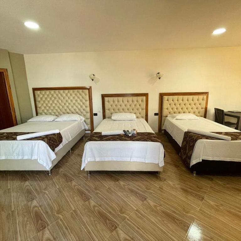 Hotel Colonial Bapa La Jagua - Triple Room with Private Bathroom - 1