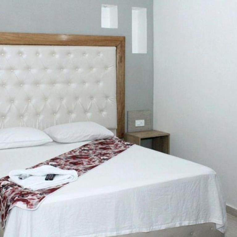 Hotel Colonial Bapa La Jagua - Double Room with Private Bathroom - 1
