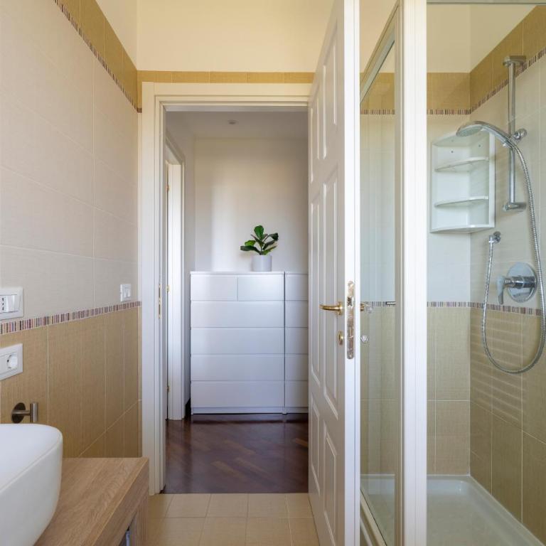 5' from the Sea, Modern Apartment with Terrace, BBQ and Sea View - Appartamento con 2 Camere da Letto - 4