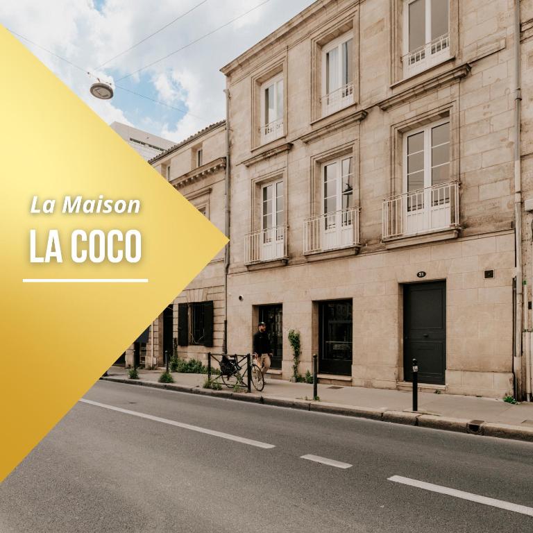Spacious 5-Bedroom Home with Terrace, Air Conditioning and Parking - Apartment - 44