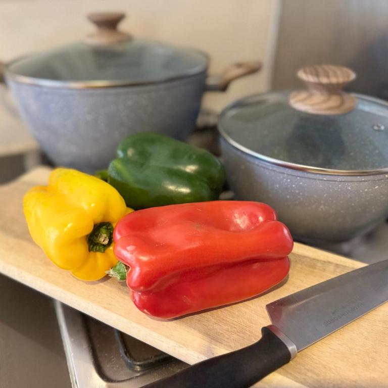 Alta Suite Merced 562 - One-Bedroom Apartment - 2