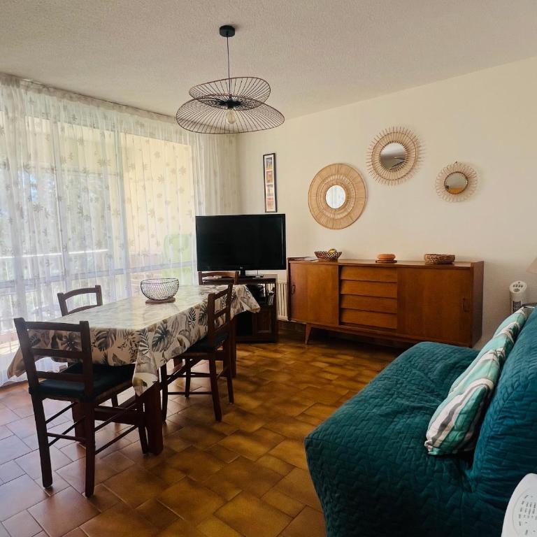 Argelès Plage - T3 spacieux avec parking à 30m de la plage - FR-1-309-242 - Appartement (6 Adultes) - 2